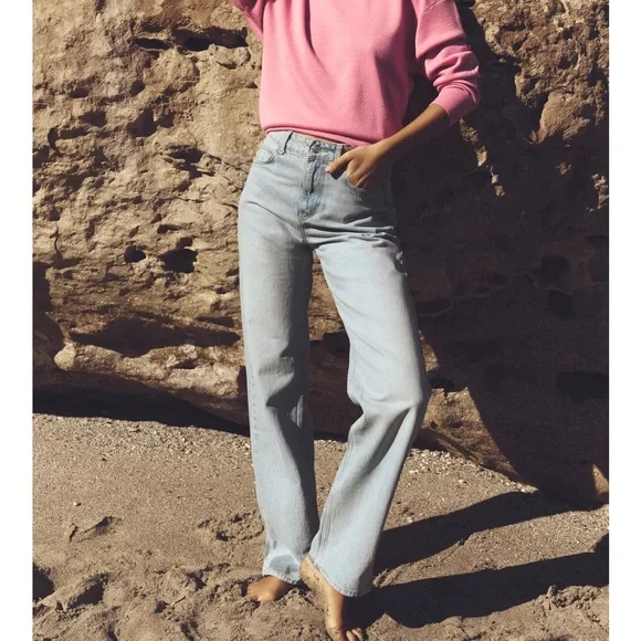 NWOT. Zara wool blend sweater. Round neck, ribbed sleeves. Sits at waist. Pink - Picture 4 of 13